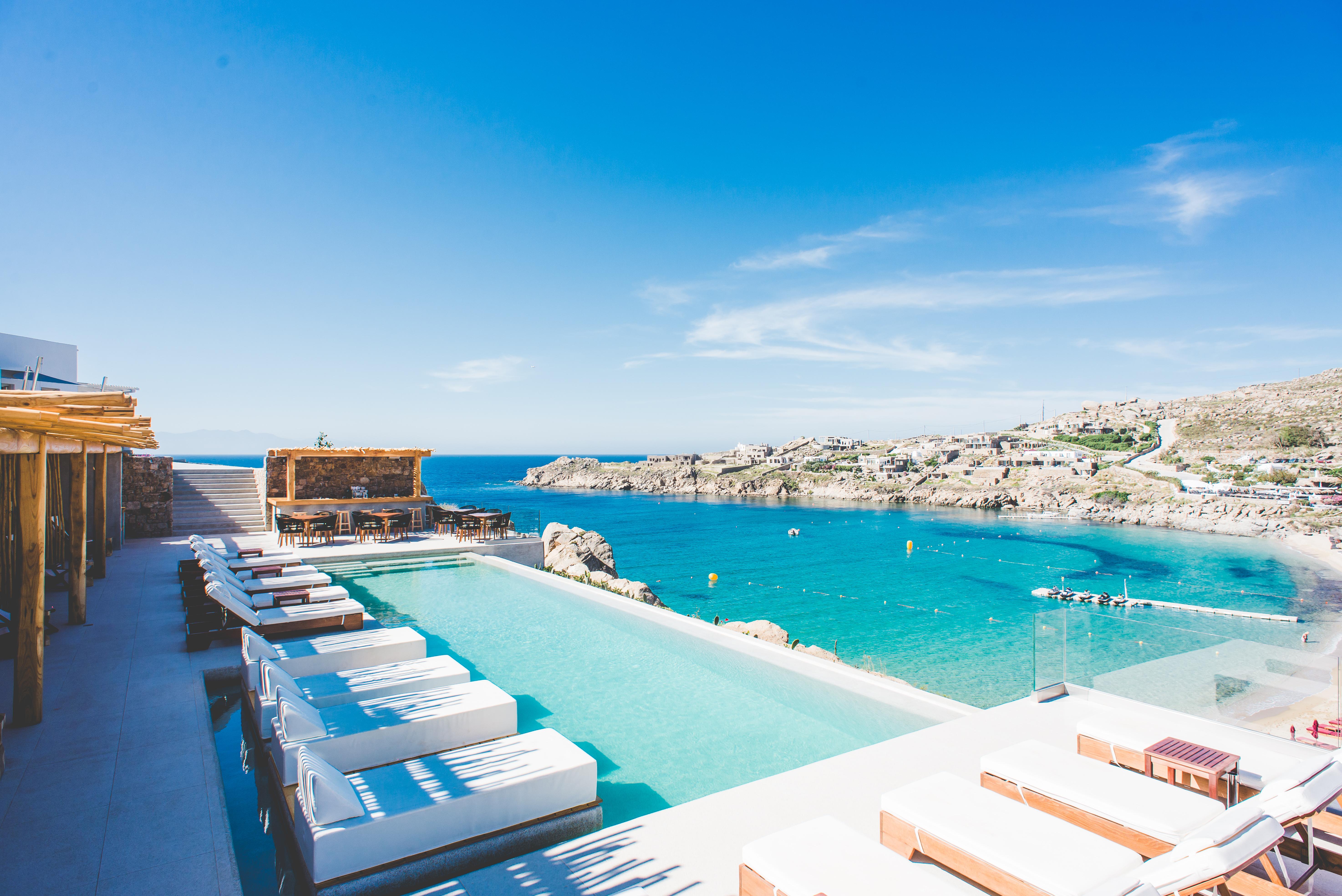 Super Paradise Hotel Екстериор снимка