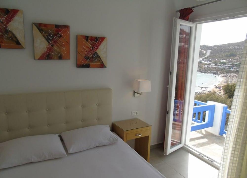 Super Paradise Hotel Екстериор снимка